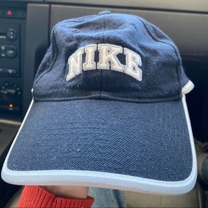 vintage nike dad hat!
